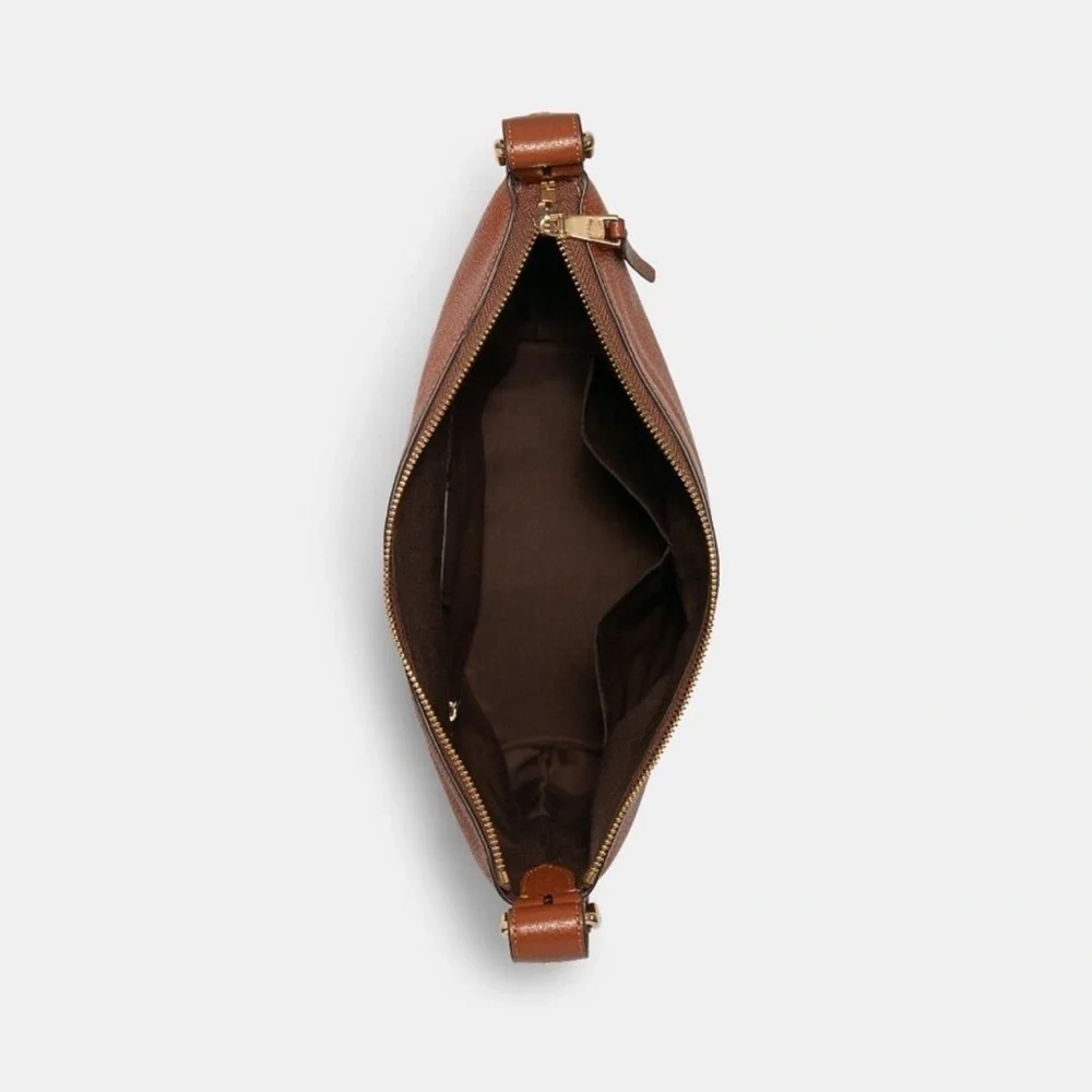 Coach Pebbled Leather Tan Cognac Brown Shoulder Bag Crossbody Chic Minimalist